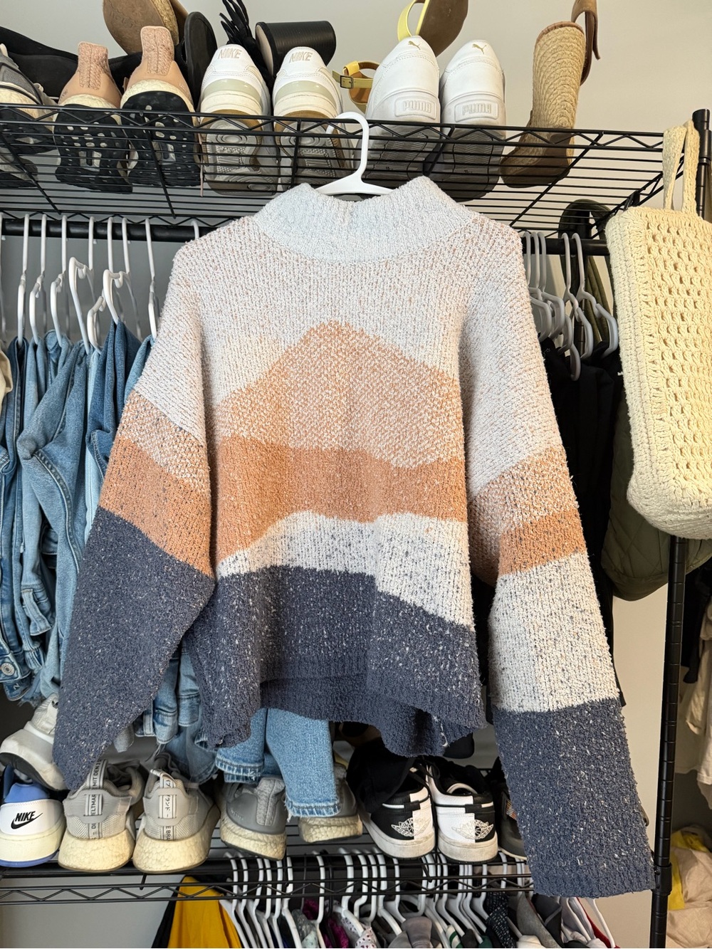 universal thread sweater